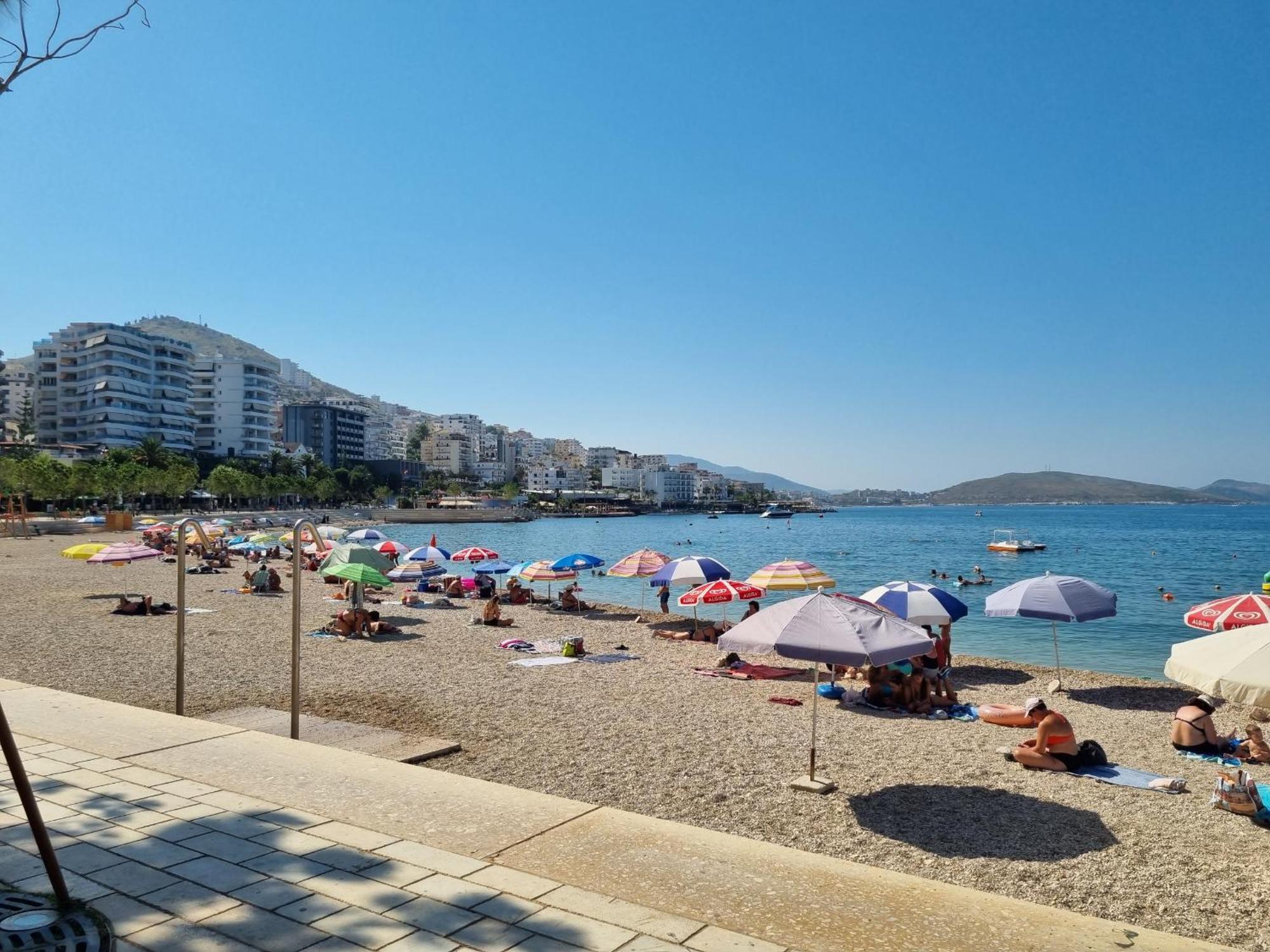 Saint Tropez Apartment Sarande Exterior photo