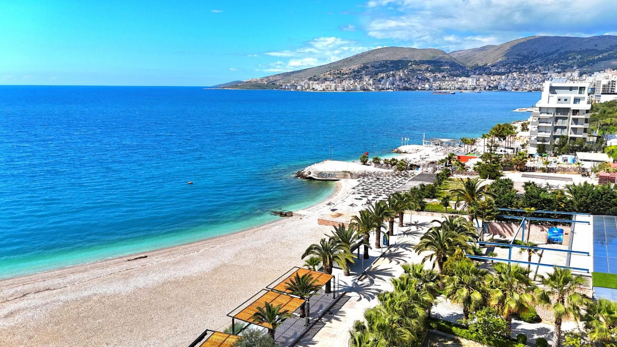 Saint Tropez Apartment Sarande Exterior photo